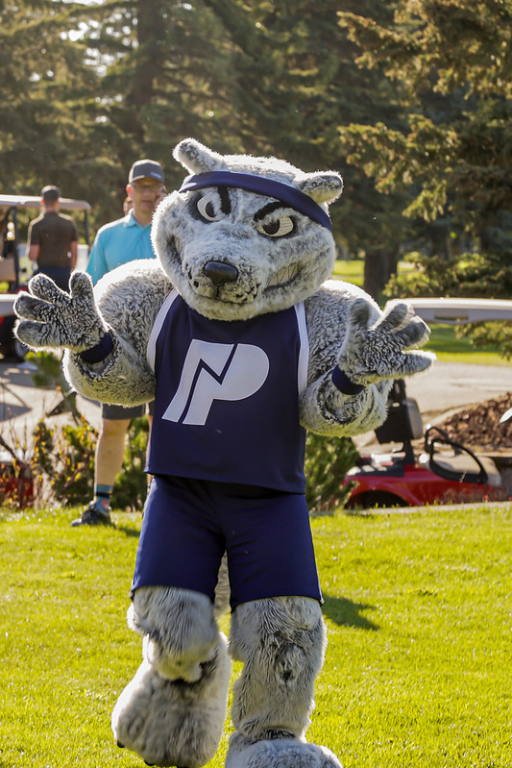 Farley the Wolf Mascot