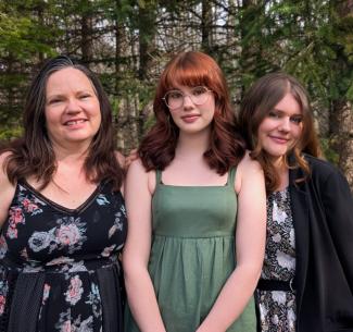 Carmen Nicholson, Avalon Heemskerk and Kalista Heemskerk