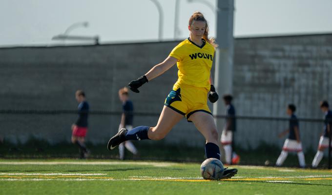 Wolves Women's Soccer Goalkeeper, Robyn Alexandruk