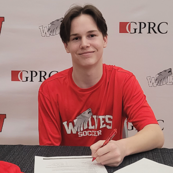 Wolves Men's Soccer recruit, Logan Reid.