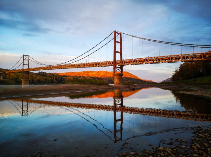 Dunvegan bridge at sunset