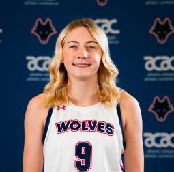 Photo of Kourtnie Menzies